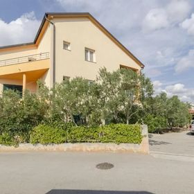 Apartmanok Parkolóhellyel Rogoznica - 19064