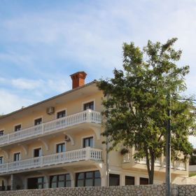 Apartmanok Parkolóhellyel Soline, Krk - 19198 Soline