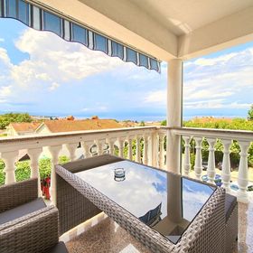 Apartmanok Parkolóhellyel Malinska, Krk - 19280 Malinska