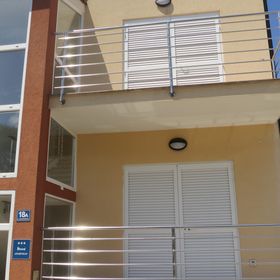 Apartmanok A Tenger Mellett Malinska, Krk - 19286 Malinska