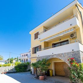 Apartmanok Parkolóhellyel Punat, Krk - 19318 Punat