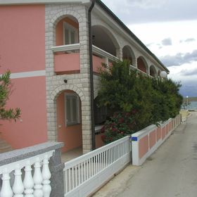 Apartmanok A Tenger Mellett Vir - 19323