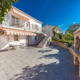 Apartments Carmen Crikvenica