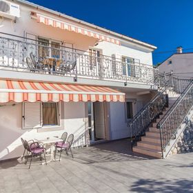 Apartments Carmen Crikvenica