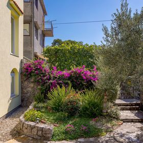 Apartments and Room Slavica Kraljevica