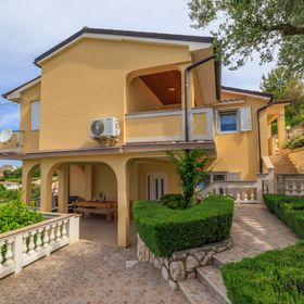 Apartments Ljubica Kampor