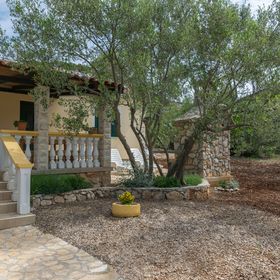 House Grosso Dobropoljana