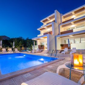 Apartments Villa Grande Dramalj