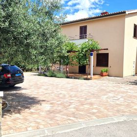 Apartment SOKOLOVSKI Krk