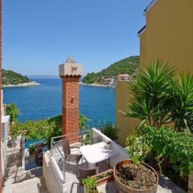 Apartments and Rooms Barbara Zaklopatica