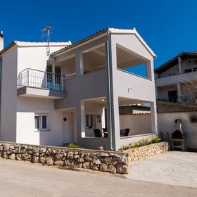 Apartments Anita Tribunj