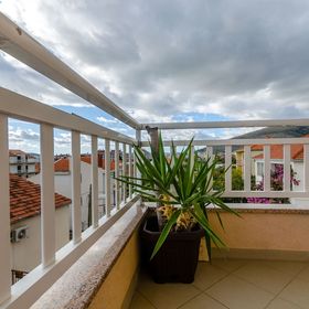 Apartment Rocky Trogir II