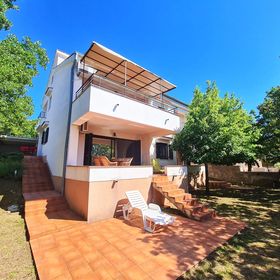 Apartments Zelena oaza Klenovica