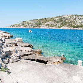 Apartment Jelka Razanj II