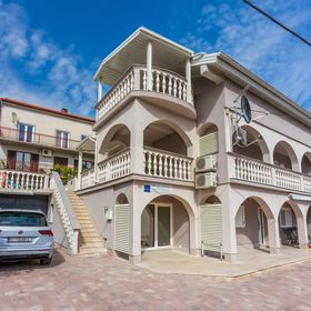 Apartments Mirela Crikvenica