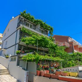 Apartments BRANA Dramalj