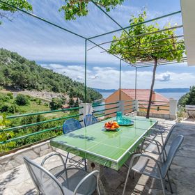 House Filip Bogomolje