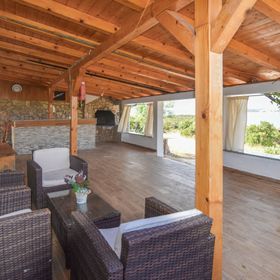 House Romano Nevidane