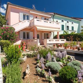 Apartment Oleander Punat