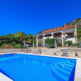 Apartment Agava Bribir