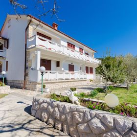 Apartments VESNA Kampor