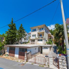 Apartment Pavla Crikvenica