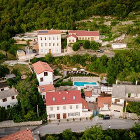 Pansion Boutique Hostel Mali Pariz Grižane