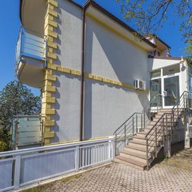 Apartment Helena Dramalj