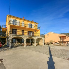 Apartments Novi Novi Vinodolski