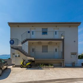 Apartments LAVARIN Novi Vinodolski