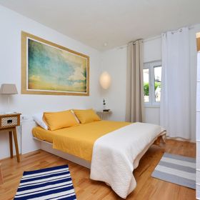 Apartment Pepica Postira