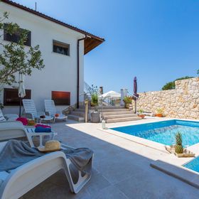 Apartments Susanne Novi Vinodolski