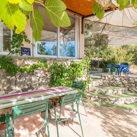 House Lady Anna Pasman