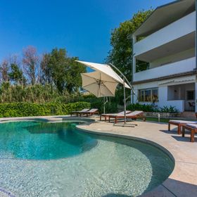 Apartments Pool Fazana