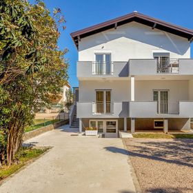 Apartment Lea Sv. Filip i Jakov