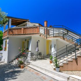 Apartments TATJANA Novi Vinodolski