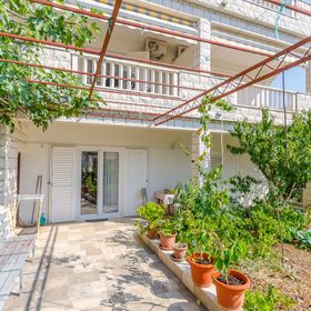 Apartments Tily Okrug Gornji