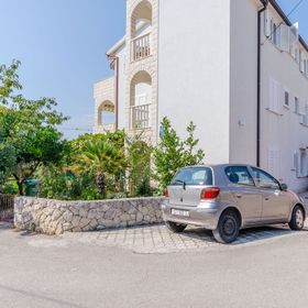 Apartments Tily Okrug Gornji