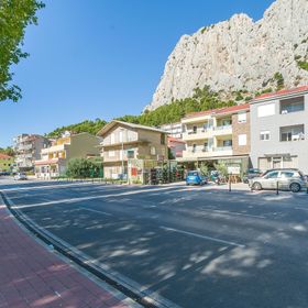 Apartment Ivana Omis II