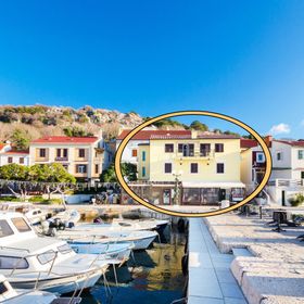 Apartment Jasna By the sea Baska