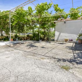 Apartments Matas Rogoznica