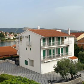 Apartments Pulić Zaboric