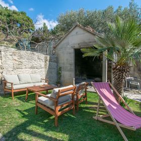 Apartments Clarus Mare Duce