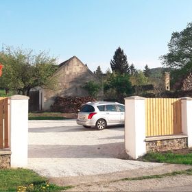 Hegyalja Vendégház Monostorapáti