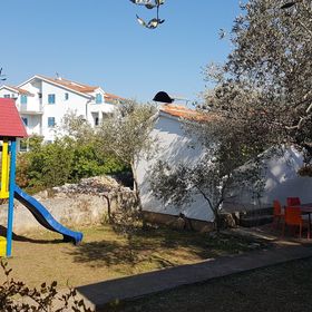 Apartments Family corner Srima