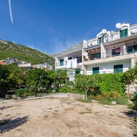 Apartments Zoran Drvenik