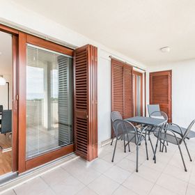 Apartments Mrs Brightside Split