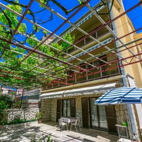 Apartments Mirena Crikvenica