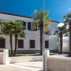 Apartmanok A Tenger Mellett Malinska, Krk - 19359 Malinska