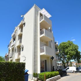 Apartmanok A Tenger Mellett Malinska, Krk - 19370 Malinska
